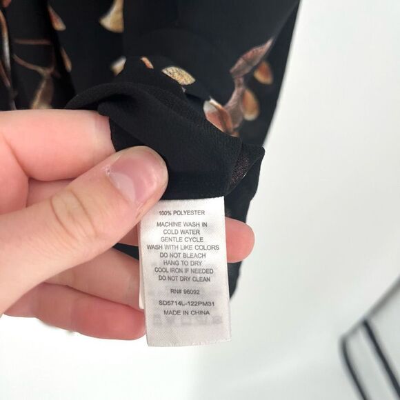 Jasmine & Juliana Fall Floral Shirt Dress Size 6 small - Picture 4 of 4